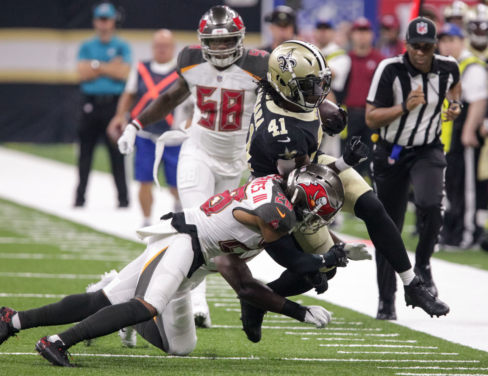saintsbucs1759.091018.jpg